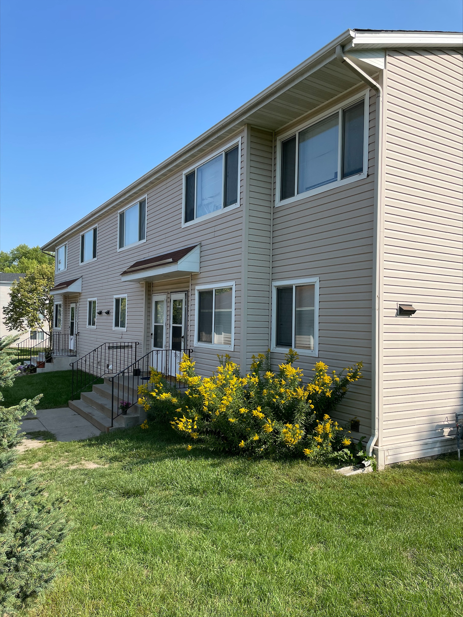 Heights Apartments, 5809 County Road 101, MN